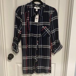 Maternity long sleeve button down with tie, blue, white, pink